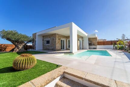 SARDINIEN - Moderne und luxuriöse Villa mit privatem Pool (OLBIA) - Abtsgmünd