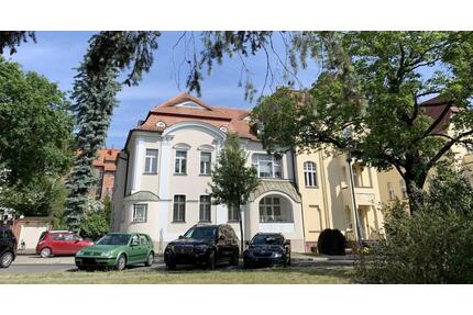 Stilvolle Stadtvilla in Zentrumsnähe bietet charmanten Arbeitsplatz mit Erker - 1. OG - ca. 59,5 m² - Frankfurt (Oder)