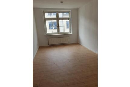 ++ renovierte 2-Zimmer-Wohnung in Mühlhausen mit Einbauküche ++ - Mühlhausen (Thüringen)