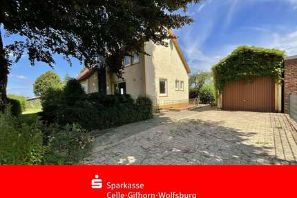 Haus zum Kaufen in Bergen 165.000,00 € 93 m²