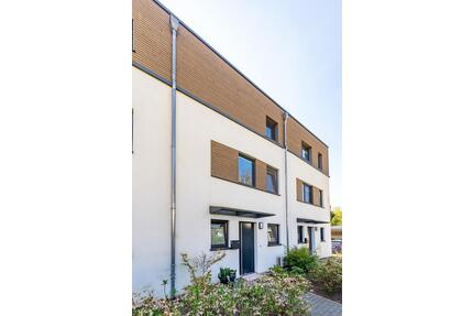 *von Privat* wunderschöne und moderne 4 Zimmer - Maisonettwohnung - Lüneburg Goseburg-Zeltberg