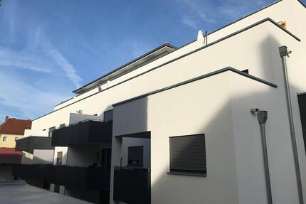 Attraktive moderne 2-Zi WHG mit Balkon 1.OG Neubau SR Süd Toplage - Straubing