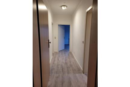 Frisch renovierte 3‑Zimmer‑Wohnung mit Einbauküche zu vermieten - Dietzhölztal