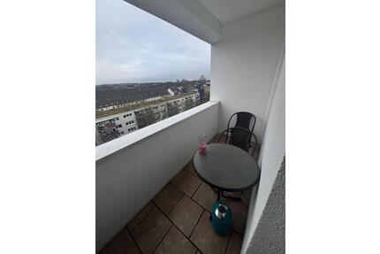 3,5 Zimmer Wohnung 100qm am Duisburger Innenhafen - Dinslaken Hiesfeld