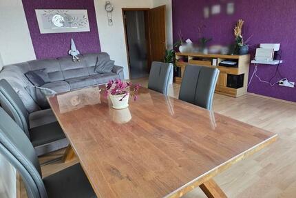 4-Zimmer Wohnung mit Balkon im 3. OG in Eningen unter Achalm