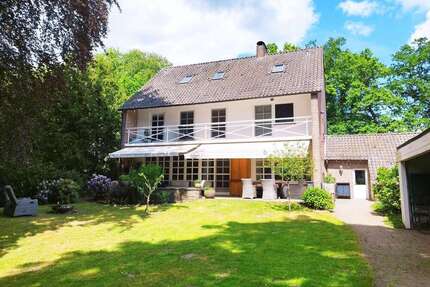 Haus zum Kaufen in Bremen 879.000,00 € 210 m²