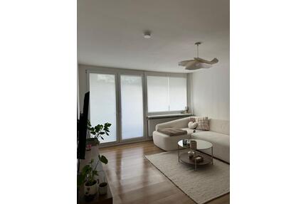 2 Zimmer Wohnung in Berlin Rudow 62m2 Miete 670€ (10.000 Abstand)