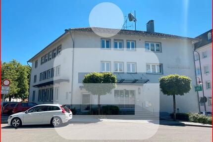 Zentral gelegene 3-Zimmer-Wohnung in Tiengen - ab Juli frei! - Waldshut-Tiengen