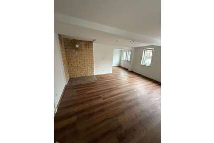 Haus zum Kaufen in Grünberg 195.000,00 € 136 m²