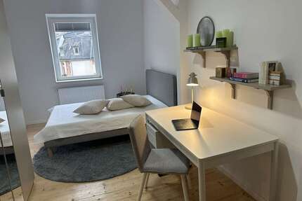 Wohnung zum Mieten in Frankfurt am Main 850,00 € 19 m²