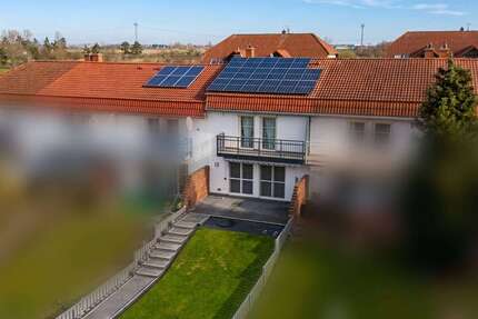 Haus zum Kaufen in Bitterfeld-Wolfen 256.000,00 € 108.72 m²