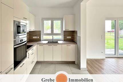 Haus zum Mieten in Zossen 1.835,00 € 123 m²
