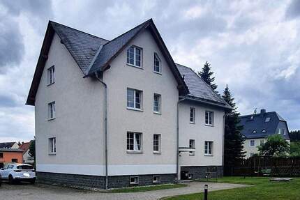 Drei Mehrfamilienhäuser mit insgesamt 18 Wohnungen - vollvermietet - - Flöha