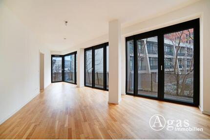 Großzügig geschnittene 2 Zimmer Wohnung mit ca. 78m², EBK und Balkon in Mitte! - Berlin