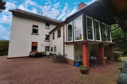 Haus zum Kaufen in Hemer Deilinghofen 379.000,00 € 300 m² - Hemer / Deilinghofen