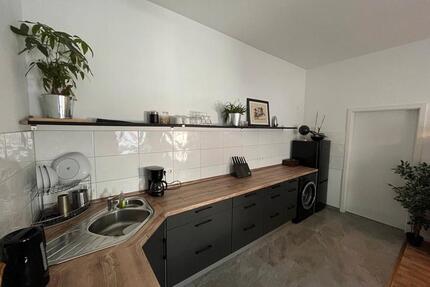 Looking for a new tenant: 2-room apartment in Friedrichshain - Berlin Friedrichshain-Kreuzberg