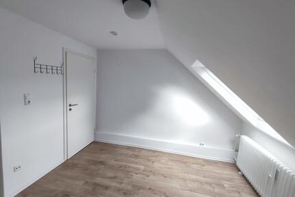 WG Zimmer Zentrum Coburg - 260,00&nbsp;EUR Kaltmiete, ca.&nbsp; 12,00&nbsp;m&sup2; in Coburg (PLZ: 96450)