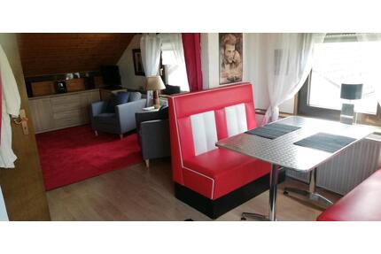 2 zbw Ferienwohnung - 55,00&nbsp;EUR Kaltmiete, in Neustadt an der Weinstraße (PLZ: 67434) Diedesfeld