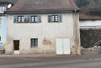 Haus mit Rheinblick in Luttingen Kernsarnierung bedürftig - Laufenburg (Baden)