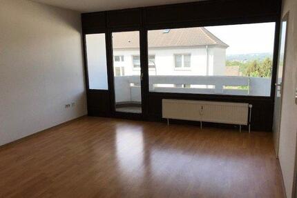 Super Wohnung mit Balkon, zentral und gleichzeitig ganz ruhig - Remscheid Lüttringhausen