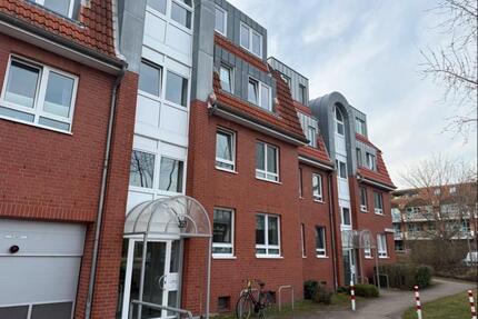 2-Zimmer-Dachgeschosswohnung mit Balkon in Norderstedt