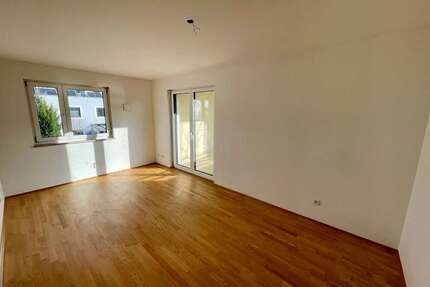Wohnung zum Mieten in Regensburg 1.238,93 € 97.4 m²