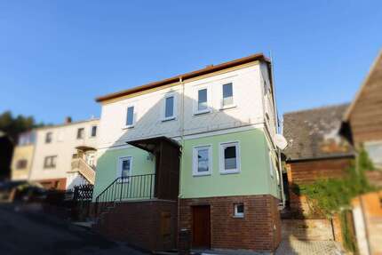 Haus zum Mieten in Rödental 790,00 € 95 m²