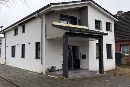 Haus zum Kaufen in Osterrönfeld 549.000,00 € 181.58 m²