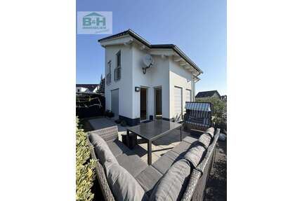 Haus zum Mieten in Pouch 1.100,00 € 100 m²