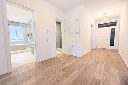 Wohnung zum Mieten in Stuttgart 2.630,00 € 132 m²