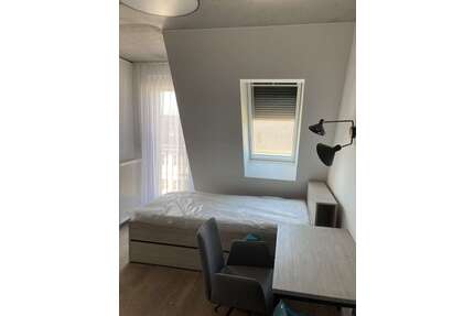 Wohnung zum Mieten in Berlin 560,00 € 17 m²