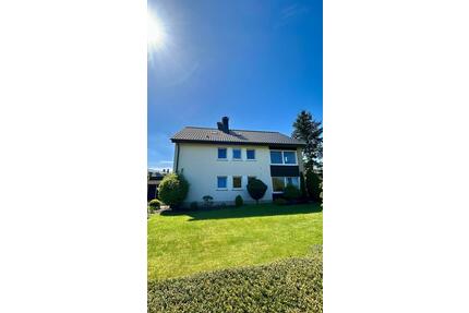 Helle 3-Zimmer-Wohnung mit Balkon&Einbauküche in Bielefeld Brake