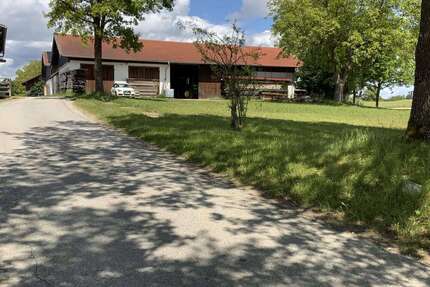 Haus zum Kaufen in Soyen 590.000,00 € 337 m²