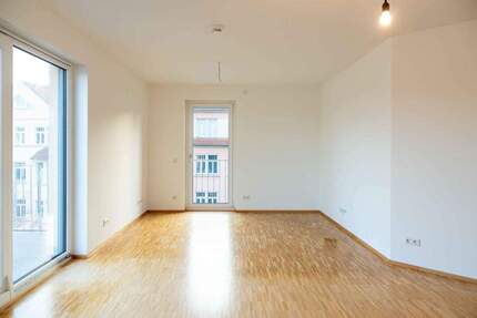 ++ Eigennutzer aufgepasst!!! - Exklusives Wohnerlebnis: Stilvolle 4-Raumwohnung mit Sonnenbalkon ++ - Dresden Löbtau-Süd