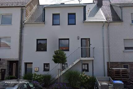 Aus Bankverwertung! Renoviertes Einfamilienhaus mit großem Garten und Terrasse - Eppelborn / Humes