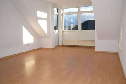 Wohnung zum Mieten in Chemnitz 299,00 € 46.7 m²