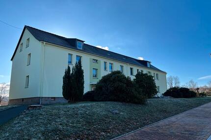 Sommer im neuen Zuhause - 450,00&nbsp;EUR Kaltmiete, ca.&nbsp; 69,00&nbsp;m&sup2; in Rodewisch (PLZ: 08228)