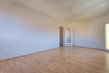 4-Zimmer-Wohnung mit Balkon - 699,00&nbsp;EUR Kaltmiete, ca.&nbsp; 81,99&nbsp;m&sup2; in Minden (PLZ: 32427) Bärenkämpen