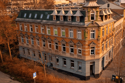 Haus zum Kaufen in Gera 450.000,00 € 588.66 m²