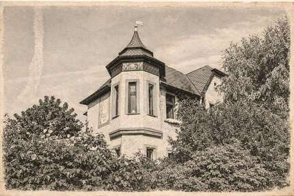 Haus zum Kaufen in Weinböhla 360.000,00 € 105 m²