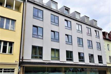hochwertige Stadtwohnung mit Dachbalkon - Traunstein