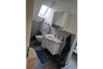 Dachgeschosswohnung 55qm 2 ZKB KreuztalFellinghausen