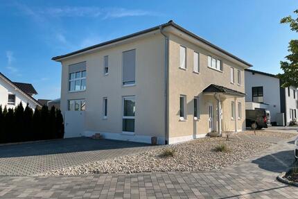 stilvolle 3-Zimmer-Wohnung in Gambach - Münzenberg