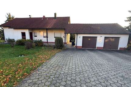 Haus zum Kaufen in Marloffstein 1.550.000,00 € 237 m²