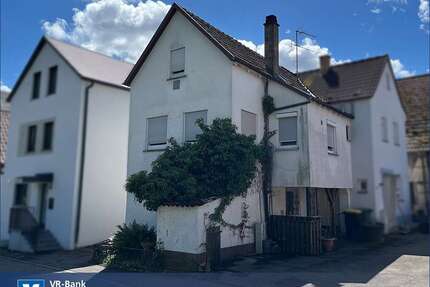 Haus zum Kaufen in Großbottwar 189.000,00 € 84 m²