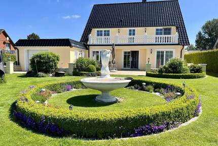 Haus zum Kaufen in Bad Oldesloe 795.000,00 € 204 m²