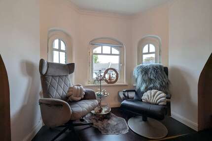 Wohnung zum Kaufen in Duisburg-Meiderich 199.900,00 € 132 m²