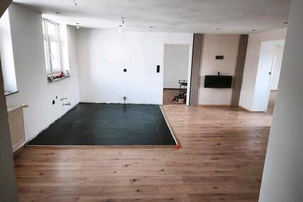 3 Zimmer Wohnung vermietung Bezug frei sofort - Ludwigshafen am Rhein Mundenheim
