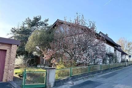 Nähe Fa KAESER: Bungalow mit Einliegerwhg, sofort frei - Coburg Bertelsdorf