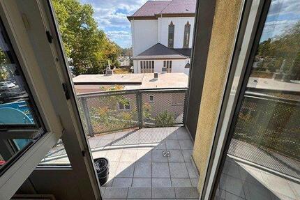 Neuwertige 1,5-Zi.-Wohnung mit Balkon und Einbauküche o. Makler - Ludwigshafen am Rhein Ludwigshafen-Hemshof